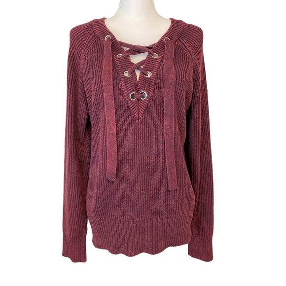 Umgee Mineral Washed Lace-up V-Neck Ribbed Sweater in Burgundy Size S - Picture 1 of 9